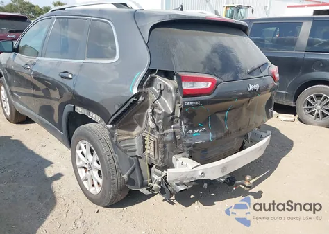 2017 Jeep Cherokee Latitude 4X4 from USA, damaged, VIN 1C4PJMCBXHW621657